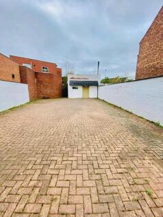 Commercial Property to rent Image 7