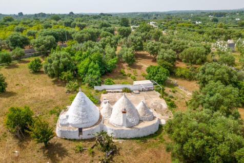 0022221-002_trullo_sessana_for_sale_ostuni_puglia_ital