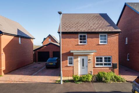 101 Brockhall Crescent, Barton Seagrave-1.jpg