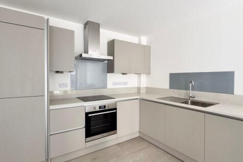 1-bed flat on Old Christchurch Road, The Maple Quarter, BH1, £1,150/mo