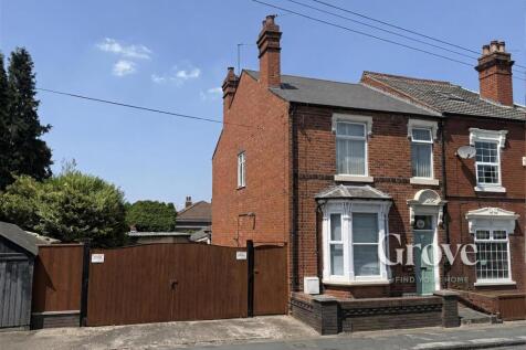Farm Road Oldbury 2.jpg
