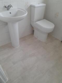BATHROOM 2.jpg