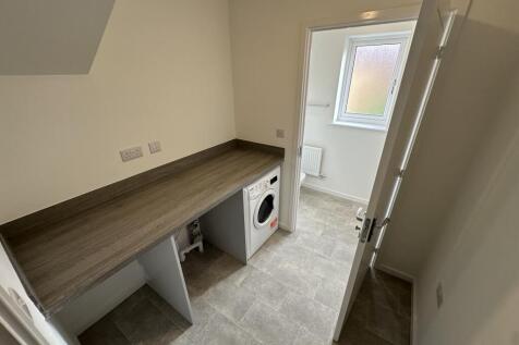 Epping Drive photo 5