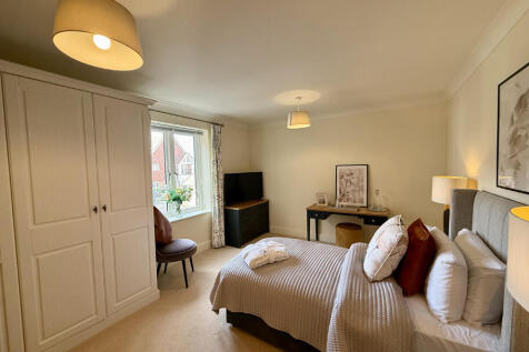 Main bedroom