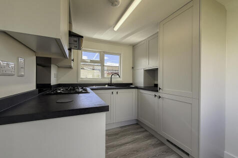 kitchen (2)