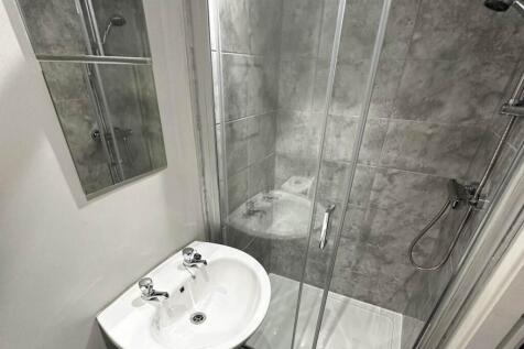 Vermont Street (Room 3) , Bramley, Leeds photo 5