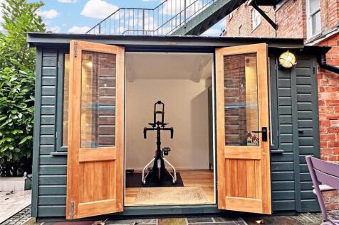 Attached Timber Cabin 744