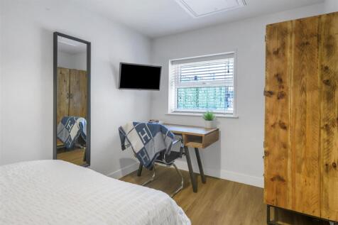 1 Parliament Point-Hi-9.jpg