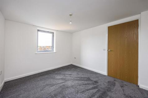 Flat310SheridanCourt-4.jpg