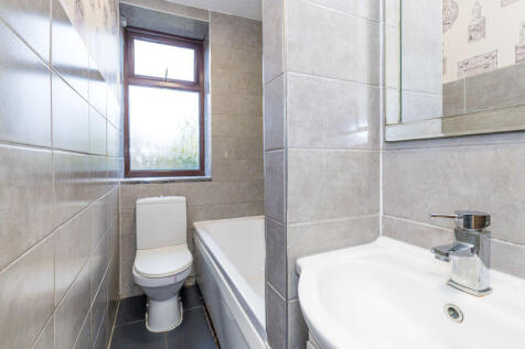 School Lane, Upholland, WN8 0LW photo 4