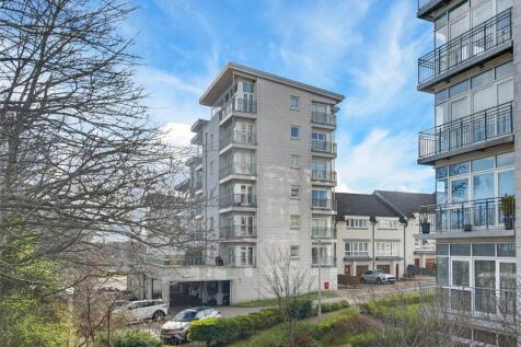 25 Rubislaw Drive 2