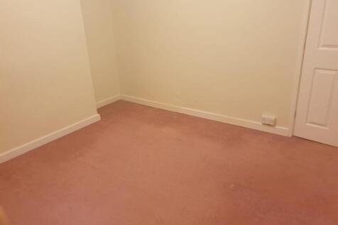 advertising pictures 61 pinnox Street stoke_22.jpg