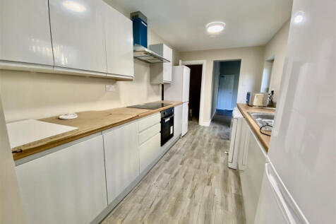 6-bed house on Coulston Road, Lancaster, £4,160/mo