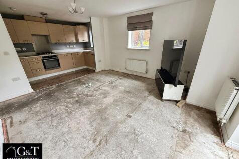 LOUNGE / KITCHEN