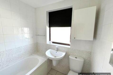 Flat - Bathroom