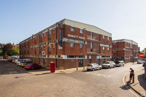 Havelock-Ter-London-Primary-Photo-1-LargeHighDef