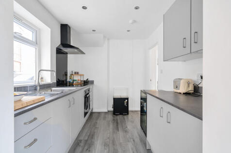 1341252-17-68a4b4...