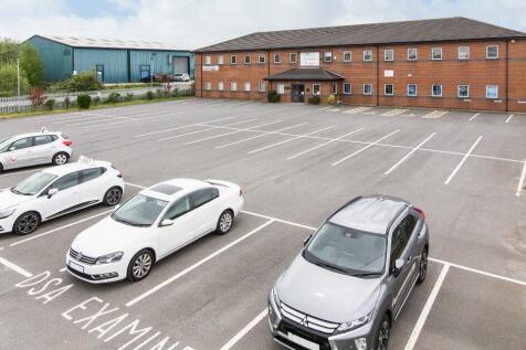 Front / Parking