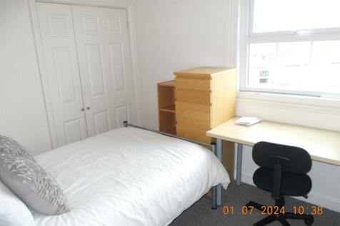Whiteladies Road Flat 3, Clifton, Bristol, BS8 photo 2