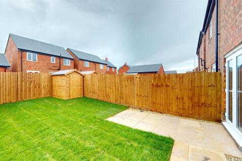 Parsons Drive 10, Weir Hill Rear Garden 2024.jpg