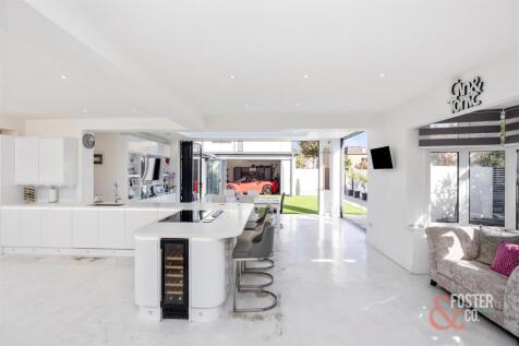 New Church Road, 85-015.JPG