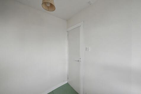 8 Howmic Court, Arlington Road, Twickenham, TW1 2BD