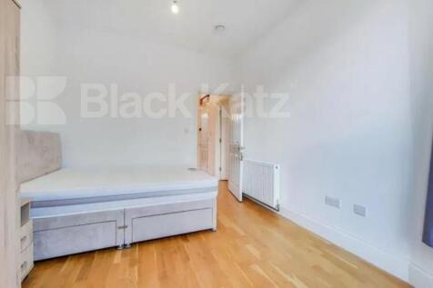 Marlborough Road, Archway N19 photo 5