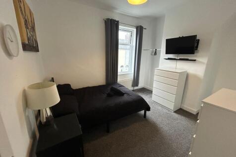Worcester Street, Barrow-In-Furness, LA13 photo 4