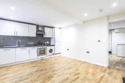 Living/Dining Area