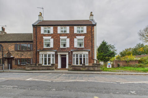 Five/Six bedroom semi-detached house - For sale b