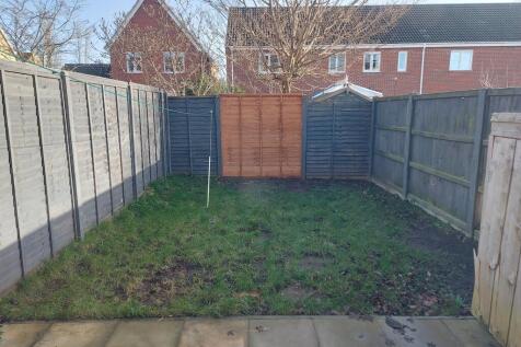 Grantham Avenue, Great Cornard photo 3