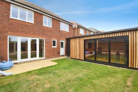 Garden &amp; Rear