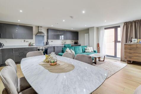 Kitchen/Living Room