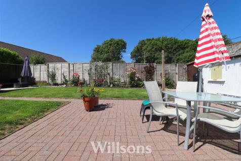 West Facing Rear Garden