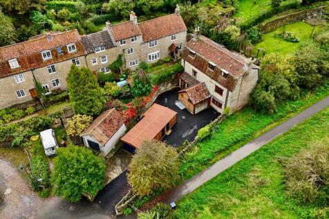 Frome, BA11 - property photo