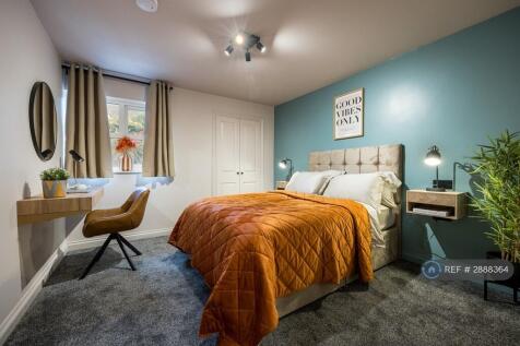 Stunning Double En-Suite Room