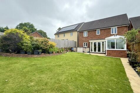 23 Kerswell Close