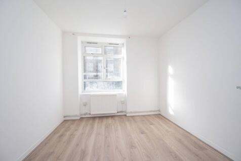 London, E9 - property photo