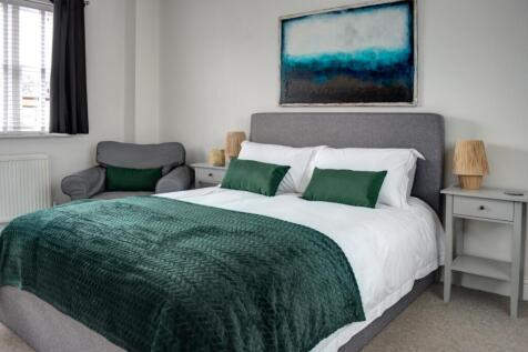 Bedroom 1 - 2