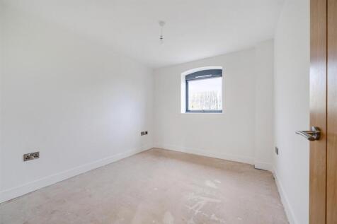 Optional Study / Bedroom 5