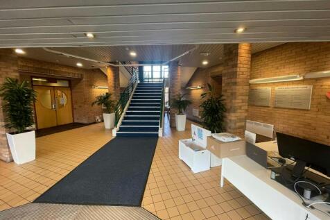 Serviced Office to rent Image 7