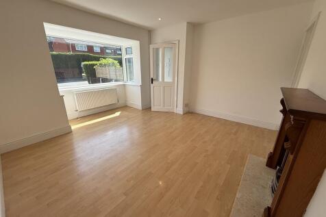 Goyt Valley Road, Bredbury, Stockport photo 3