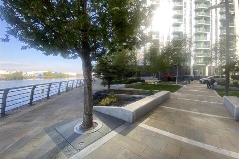 The Heart, Media City, Salford Quays photo 5