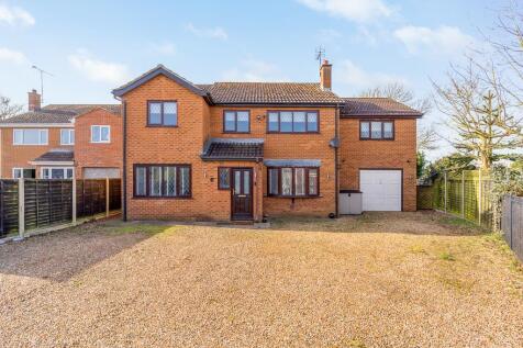 5 Mawford Close (Moulton Seas End)-2.jpg