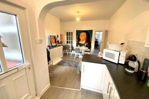 299 Springvale Road, Crookes photo 4