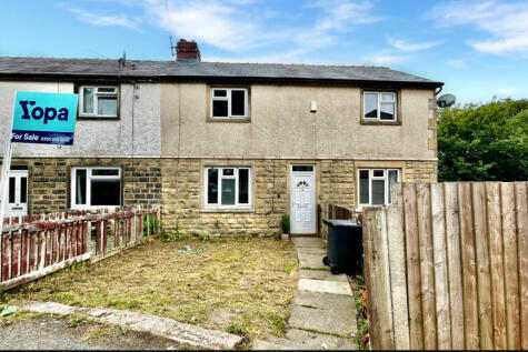 Bacup, OL13 - property photo