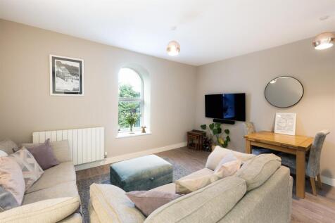 Bristol, BS34 - property photo