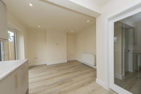 The Haven, LEEDS, LS15 7AT photo 4