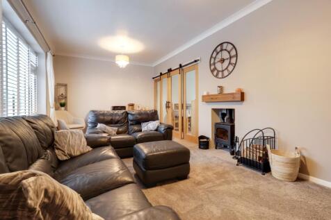 2- Rob Hammond EweMove Pontefract