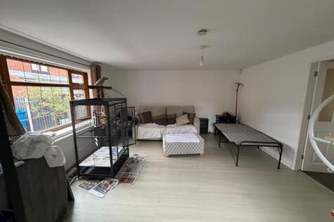 Western Road, Mickleover, Derby, Derby City photo 3